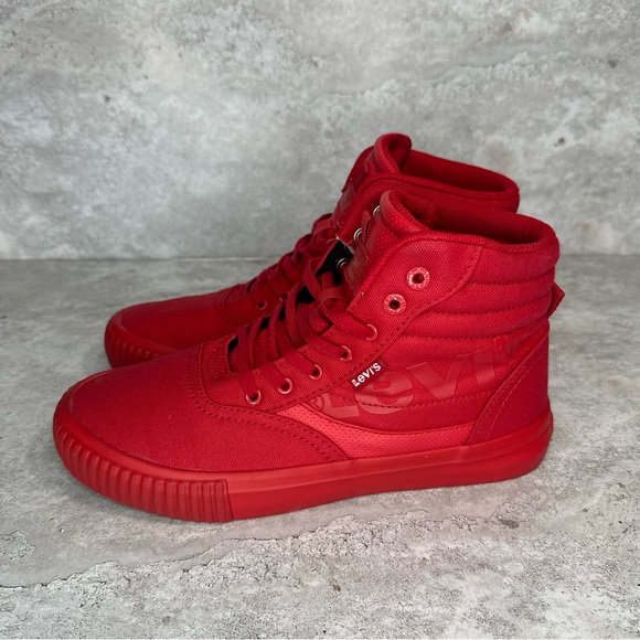 Levi's Lace Up High-Top Sneaker SIZE:‎ 5 Men - Picture 1 of 7